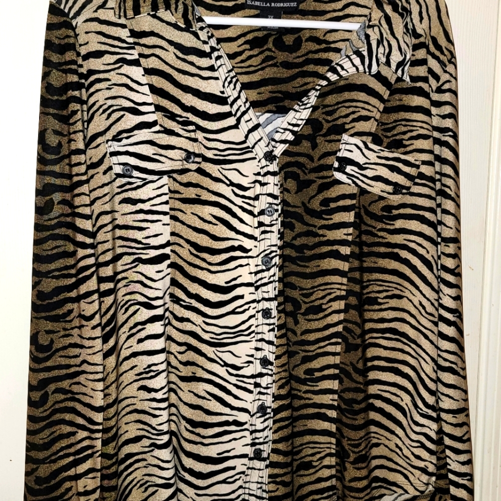 Button up Tiger print blouse